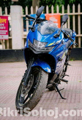 Suzuki Gixxer SF FI abs